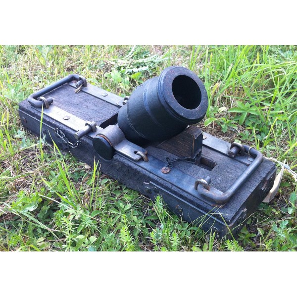 Mortar XII m/1705 Iron