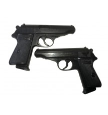 Pistol Walther PP.  Replika